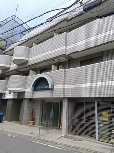 ヴォルフスガルデン護国寺【3階】の外観