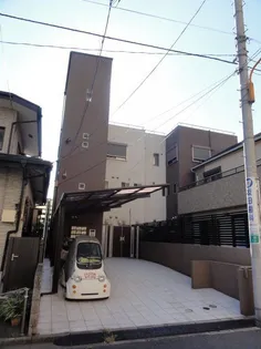 アニマジョーネの画像