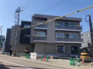 VILLA CRESTの画像