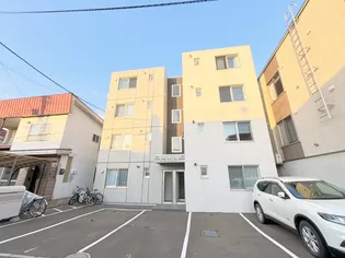 Raisin【3階】の外観