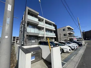 vipucoloco【3階】の外観