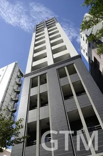 東京都新宿区北新宿1【マンション】の外観