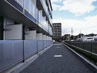 レオパレスカモミールBの画像