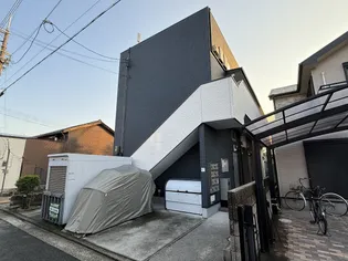 シュトゥルデール幸通【2階】の外観