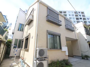 パールハウスII【2階】の外観