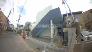 ソルヴィータ近大前の外観