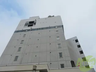 フラワーシティINブラボン【3階】の外観