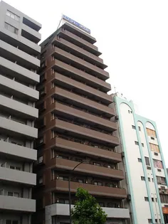 ガラ・ステーション四谷三丁目【8階】の外観