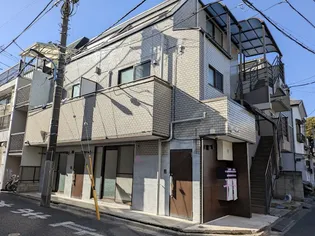 戸山コロネット【1階】の外観