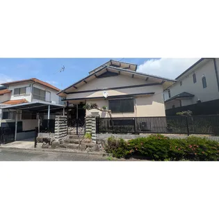 大阪府和泉市青葉台2【一戸建】の外観