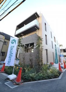 ダンラベニール北新宿【2階】の外観