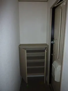 ハインベルク篠山壱番館【1階】の玄関