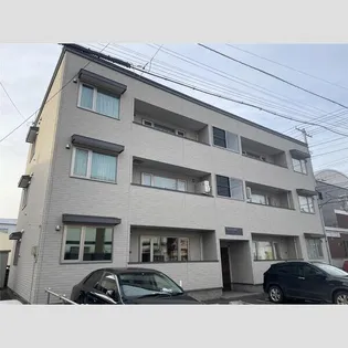 ジプソフィラ山の手【1階】の外観