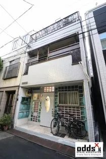 ル・シャトレ上野【2階】の外観