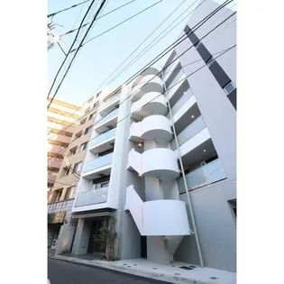 東京都新宿区下落合1【マンション】の外観