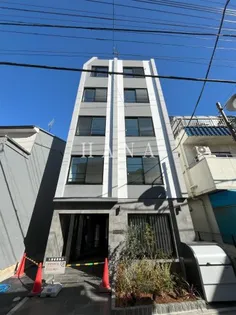 東京都足立区柳原2【マンション】の外観