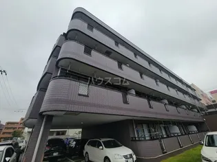 アルファークレストの画像