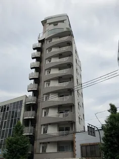 プラタラク【4階】の外観
