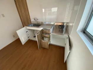 オアシス南坂部【2階】のキッチン