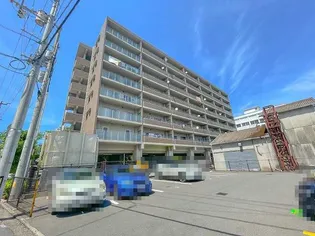 高知県高知市梅ノ辻【マンション】の外観
