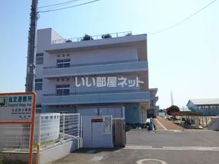 ラ・カーサ イズミ【1階】の周辺
