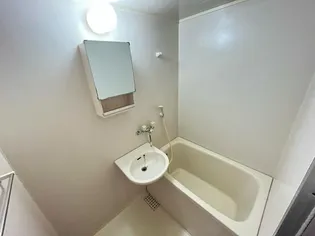 メゾン・シェモア【3階】の風呂