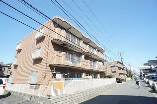 グリーンタウン池田【1階】の外観