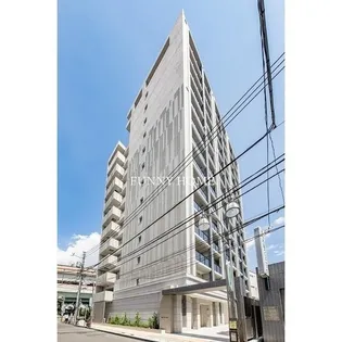 東京都杉並区下高井戸1【マンション】の外観