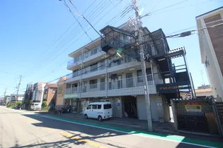 サカセイーストビルの画像