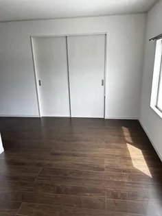 清光ハイツ【2階】の居間