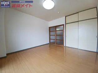 レジデンスタイコー【3階】の居間