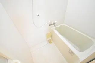 フェヴァリー D【1階】の風呂