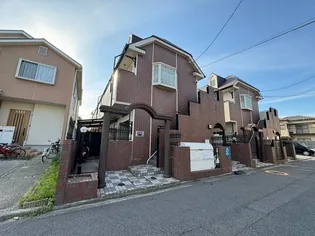 クレスト住吉A棟【2階】の外観