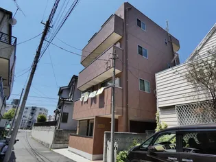 シャルマン ハウス【1階】の外観