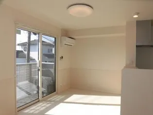 花笑み荘 B棟【2階】の居間