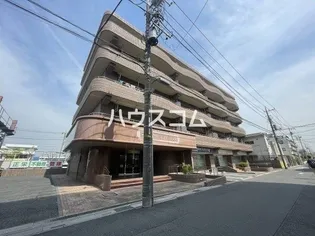 東川口ガーデンプラザ五番館の外観