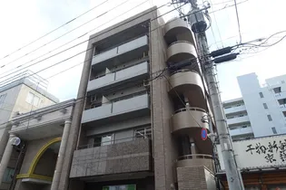 東京都昭島市昭和町2【マンション】の外観