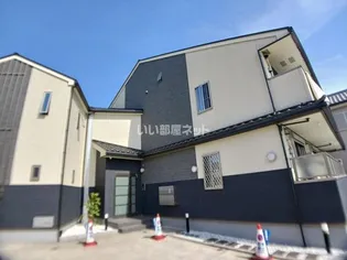 京都府城陽市平川指月【アパート】の外観