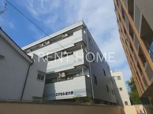 エクセル近大前【3階】の外観