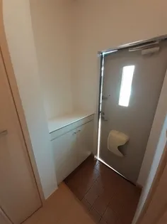 イーストユニゾン【1階】の玄関