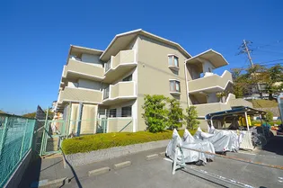 サニーヒル長坂【2階】の外観