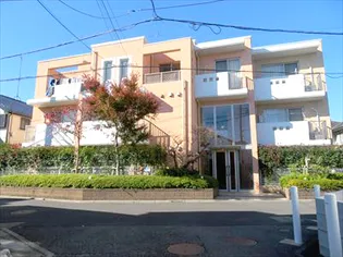 バティール喜多見【3階】の外観