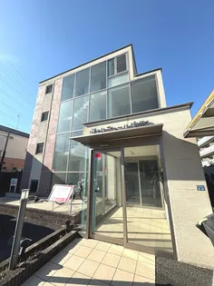 ヴェルデュール中町【3階】の外観