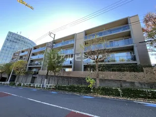 フレンシア外苑西【4階】の外観