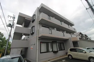 メゾンドゥレナークの画像