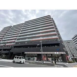セレニテフラン新大阪【4階】の外観