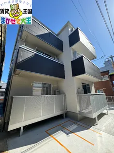 メゾンカルム【3階】の外観