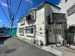 神奈川県川崎市高津区諏訪3【アパート】の外観