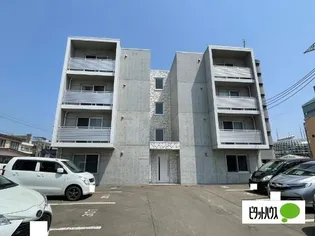 アラモード【4階】の外観