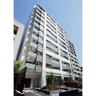 コンフォリア赤坂【6階】の外観